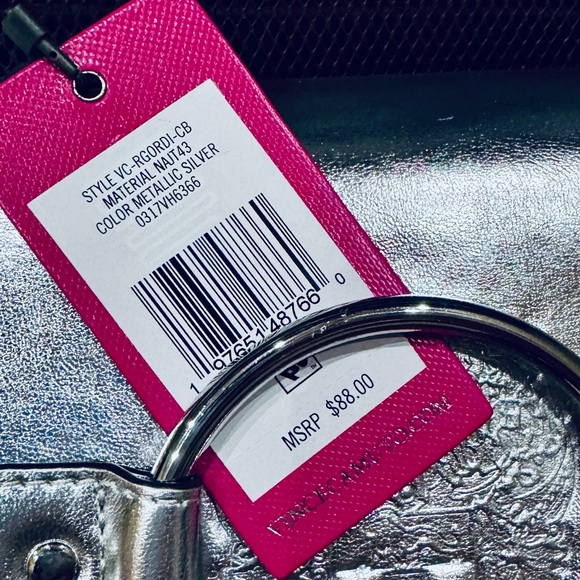 NWT VINCE CAMUTO METALLIC SILVER CROSSBODY retails $88.00 - Picture 9 of 9